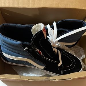 VANS SK8-HI SNEAKERS
